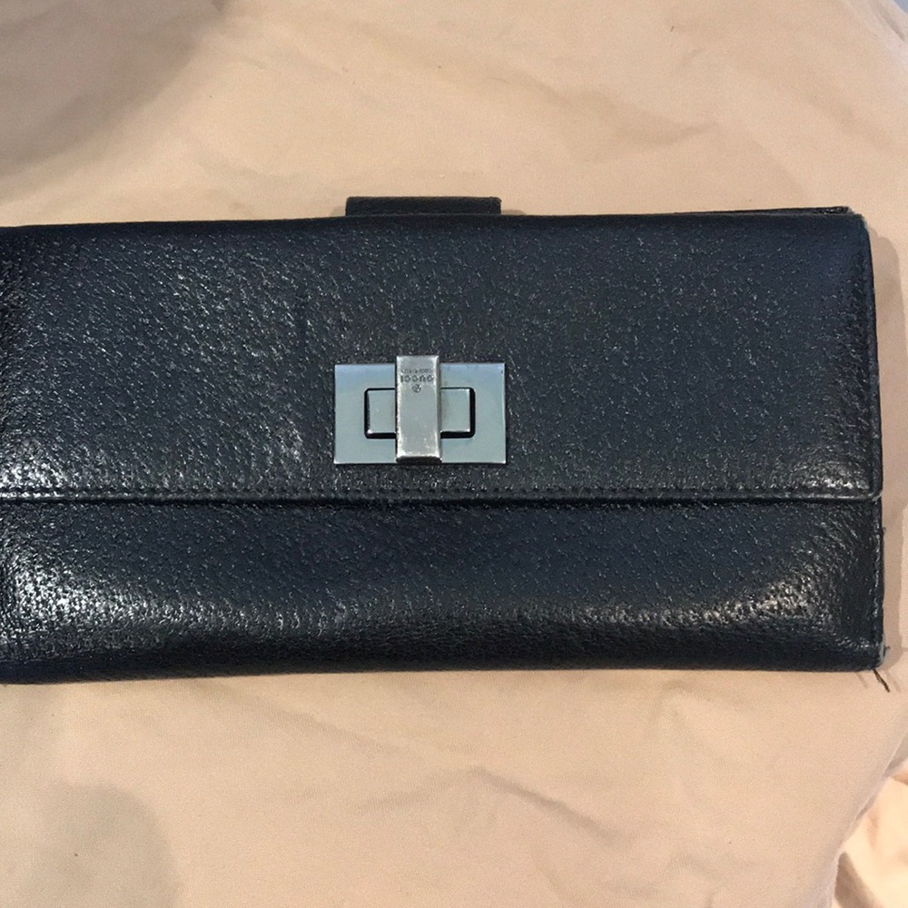 Gucci. Vintage. Wallet (B)